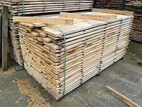 Bekantrechte eiken planken rustiek circa 1,188 m3 - afbeelding 2 van  5