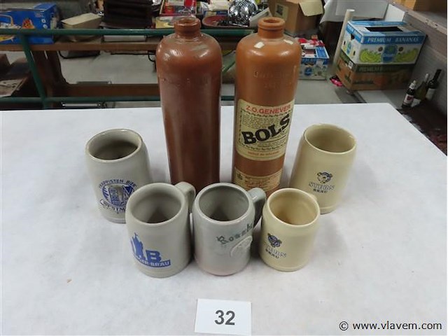 Bekers en flessen - afbeelding 1 van  3