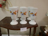 Bekers in porselein - afbeelding 1 van  1