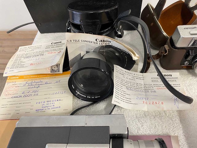 Bekijk beschrijving vintage camera's & cameraset – chinon, minolta, canon + accessoires - afbeelding 12 van  13