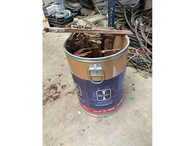 Bekistingsbalken (10x) + klemmen - afbeelding 8 van  8