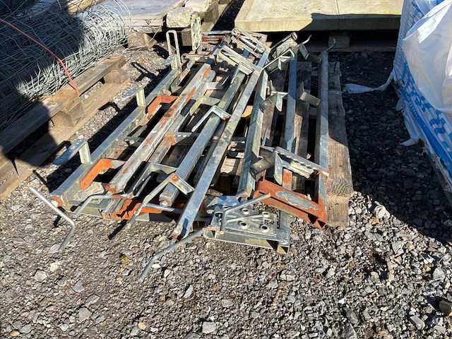 Bekistingsmateriaal - afbeelding 3 van  3