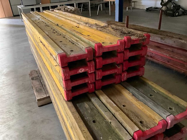 Bekistingsmaterialen (70x) - afbeelding 2 van  8