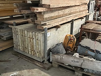 Bekistingspaneel (12x) - afbeelding 1 van  2