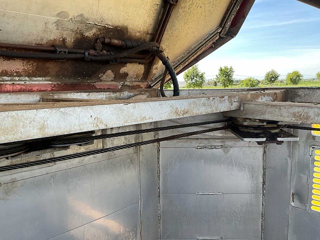 Bekkers 3 desk varkensoplegger ( van hool) - afbeelding 8 van  63