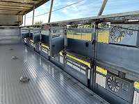 Bekkers 3 desk varkensoplegger ( van hool) - afbeelding 14 van  64