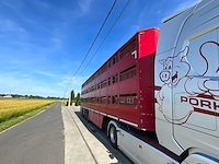 Bekkers 3 desk varkensoplegger ( van hool) - afbeelding 44 van  64