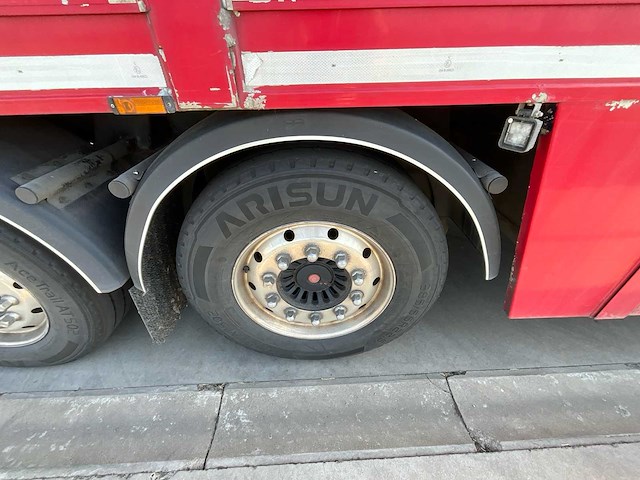 Bekkers 3 desk varkensoplegger ( van hool) - afbeelding 48 van  64