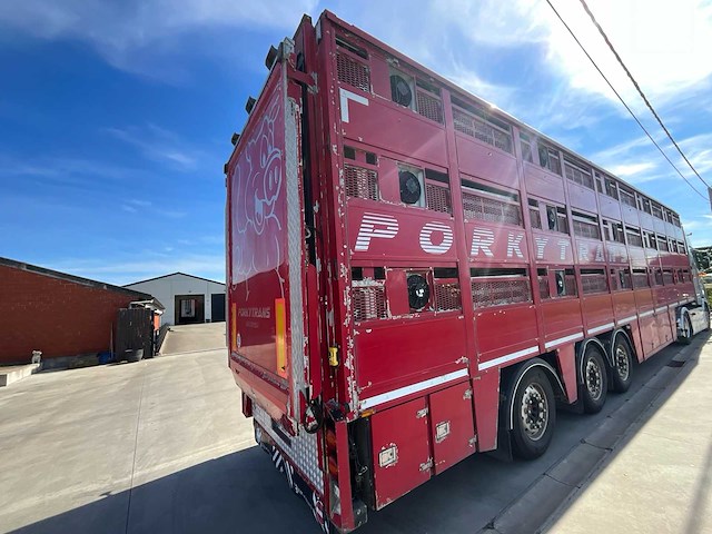 Bekkers 3 desk varkensoplegger ( van hool) - afbeelding 52 van  64