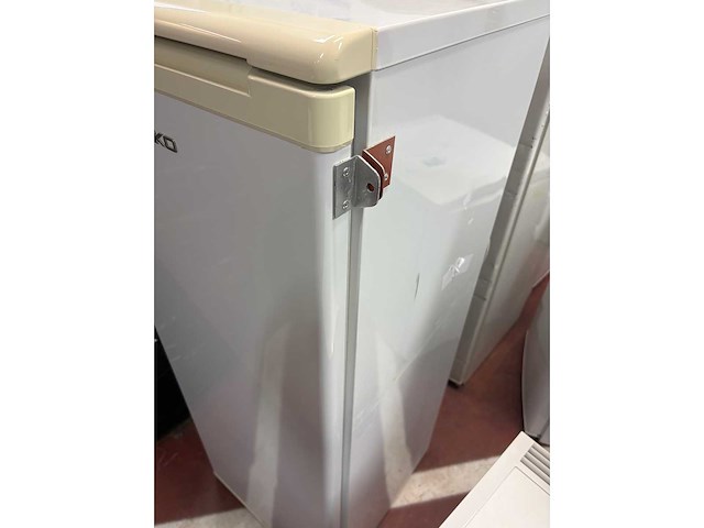 Beko - laboratory refrigerator - afbeelding 3 van  3
