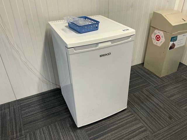 Beko b-180 hca koelkast - afbeelding 2 van  4