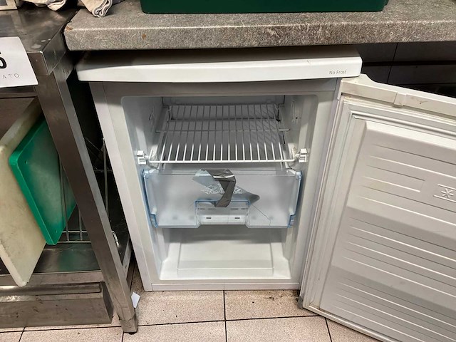 Beko diepvriezer - afbeelding 2 van  4
