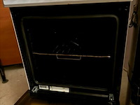 Beko electrisch fornuis met oven - afbeelding 2 van  3