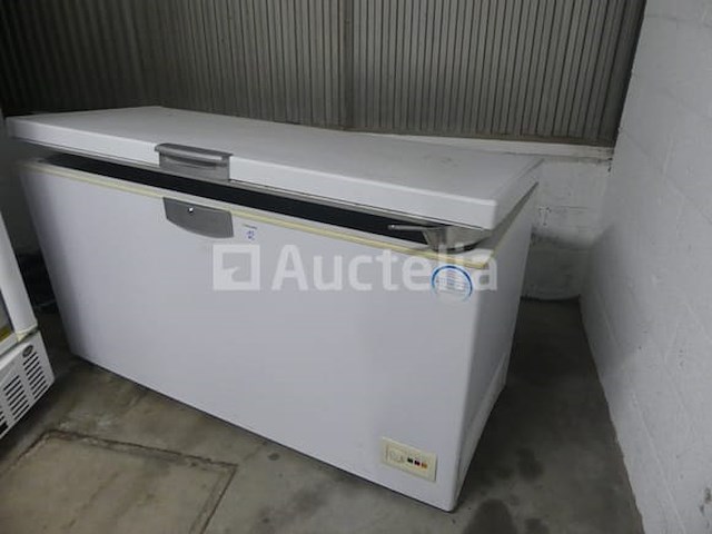 Beko hsa47520 kistvriezer - afbeelding 1 van  7