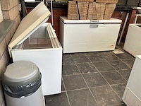 Beko koelkast diepvriesbak (2x) - afbeelding 1 van  3