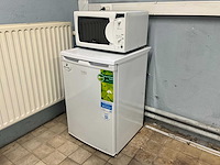 Beko koelkast + whirlpool magnetron - afbeelding 1 van  7