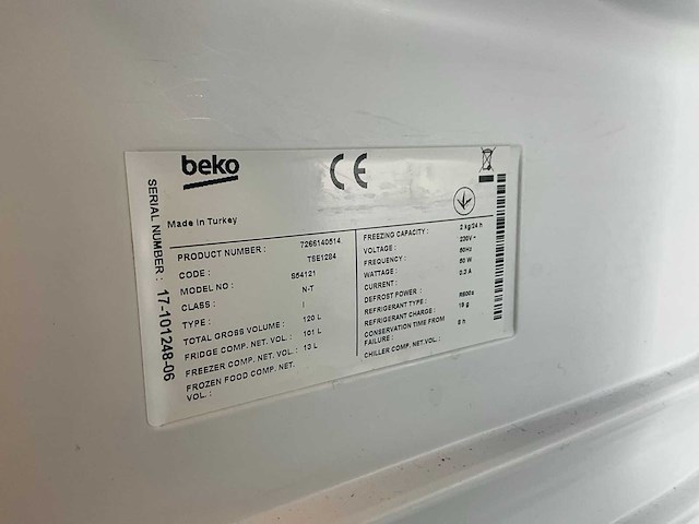 Beko koelkast + whirlpool magnetron - afbeelding 4 van  7