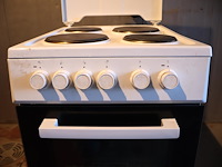 Beko oven met kookplaat - afbeelding 4 van  9