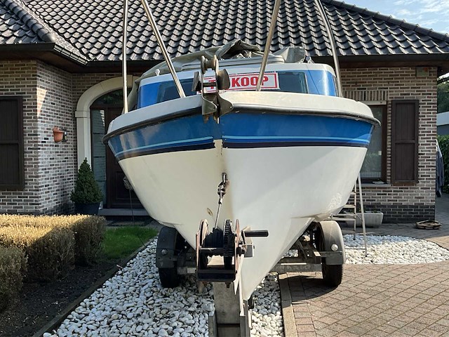 Bekro triara motorboot - 1991 - afbeelding 9 van  15