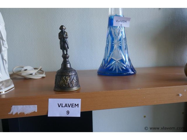 Bel in brons - afbeelding 1 van  1
