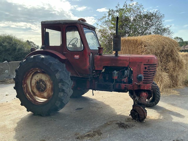 Belarus oldtimer tractor - afbeelding 4 van  20