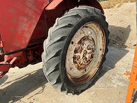 Belarus oldtimer tractor - afbeelding 10 van  17