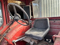 Belarus oldtimer tractor - afbeelding 9 van  21