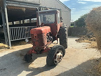 Belarus oldtimer tractor - afbeelding 1 van  21