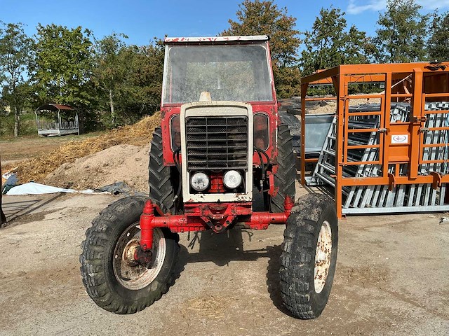 Belarus oldtimer tractor - afbeelding 11 van  17