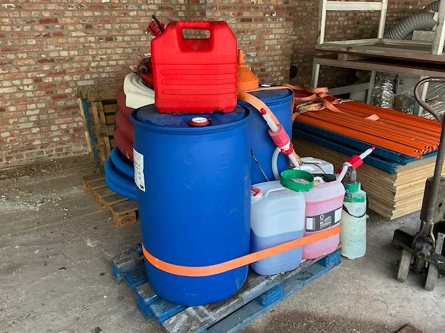 Belco diverse wasmiddelen voor auto - afbeelding 1 van  5