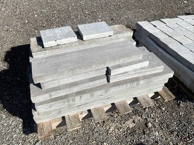 Belgisch blauwe hardsteen (15x) - afbeelding 2 van  5