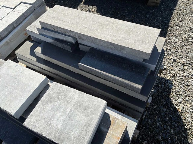 Belgisch blauwe hardsteen (15x) - afbeelding 4 van  5