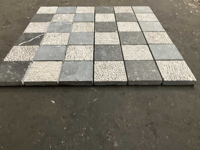 Belgisch blauwsteen grote partij mozaïek tegel - afbeelding 2 van  3