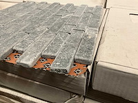 Belgisch blauwsteen interloc grote partij mozaïek tegel - afbeelding 2 van  3