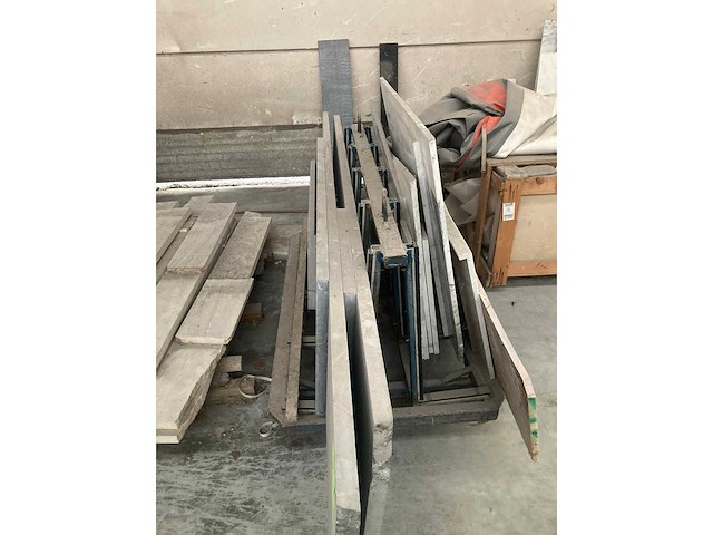 Belgische blauwe steen en marmer - afbeelding 1 van  4