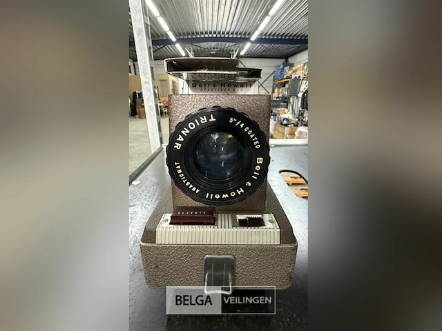 Bell & howell diaprojector - afbeelding 2 van  4