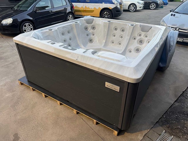 Bellagia spas valencia - bellagia spas valencia - jacuzzi en buitenspa - afbeelding 14 van  14