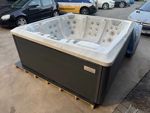 Bellagia spas valencia - bellagia spas valencia - jacuzzi en buitenspa - afbeelding 14 van  14