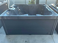 Bellagio spas jacuzzi - afbeelding 1 van  5