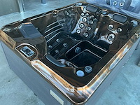 Bellagio spas jacuzzi - afbeelding 4 van  5