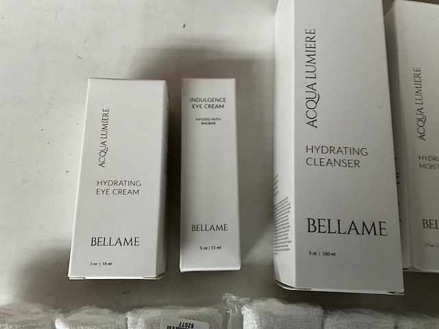 Bellame & supply luxe gezicht verzorging en scheer pakket - afbeelding 3 van  10