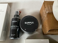 Bellame & supply luxe gezicht verzorging en scheer pakket - afbeelding 7 van  10