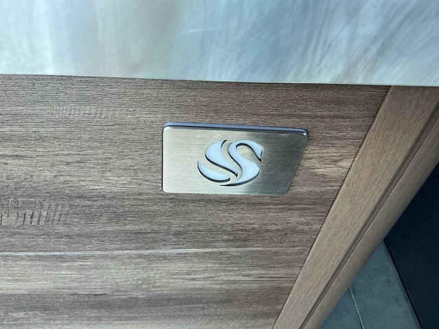 Belle & moi selkirk jacuzzi - afbeelding 3 van  5