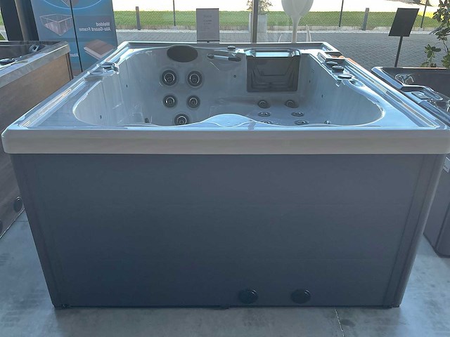 Belle & moi siërra jacuzzi - afbeelding 5 van  5