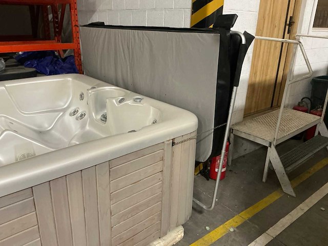 Belle & moi siërra jacuzzi - afbeelding 10 van  11