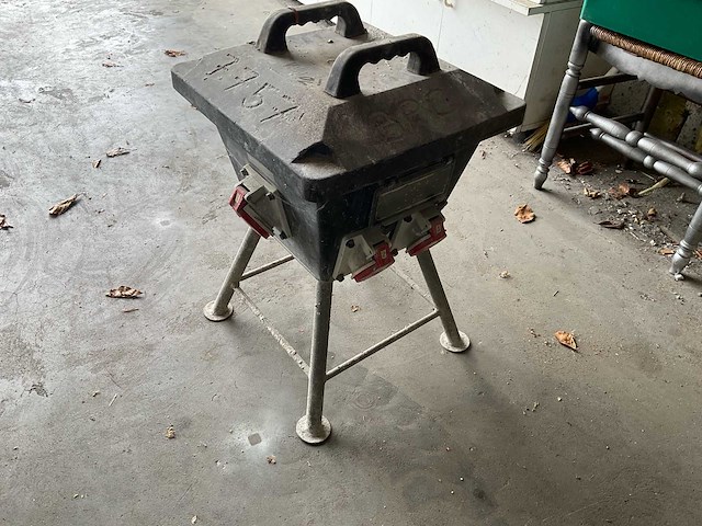 Bello verdeelkop/ werfkast - afbeelding 1 van  4