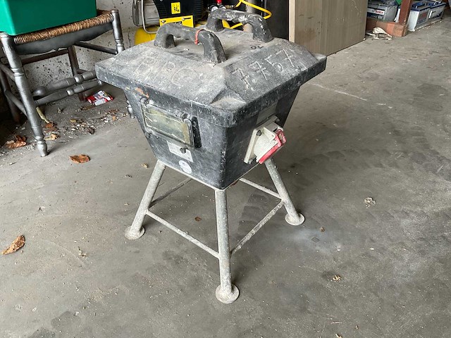 Bello verdeelkop/ werfkast - afbeelding 4 van  4