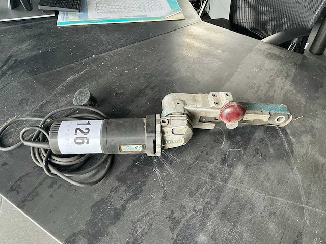 Beltit 51800a bandschuurmachine - afbeelding 1 van  4