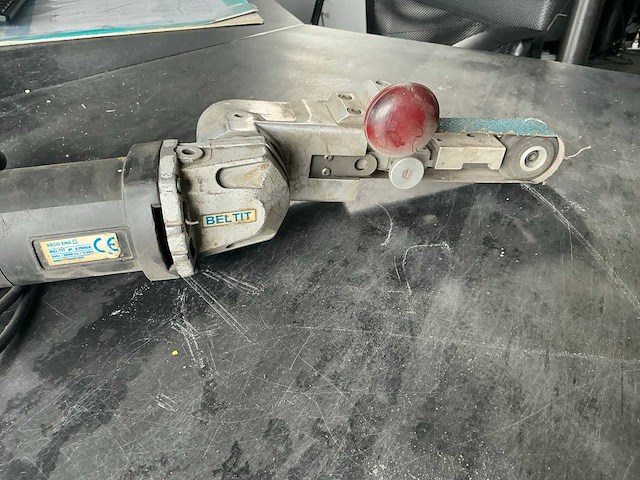 Beltit 51800a bandschuurmachine - afbeelding 2 van  4