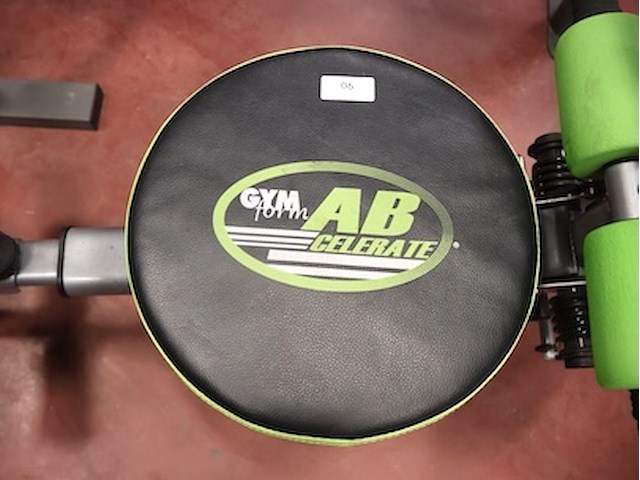 Benchpress - afbeelding 4 van  7